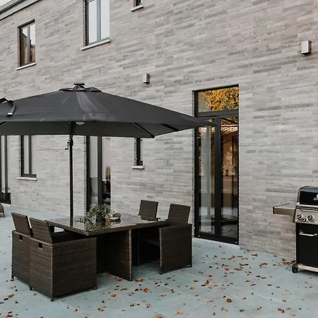 Queen's Avenue * Spa